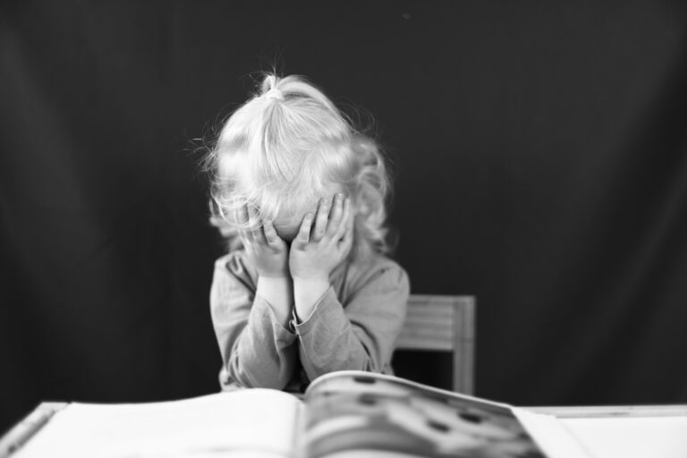 Early life stress may program the gut–brain axis for lifelong digestive problems