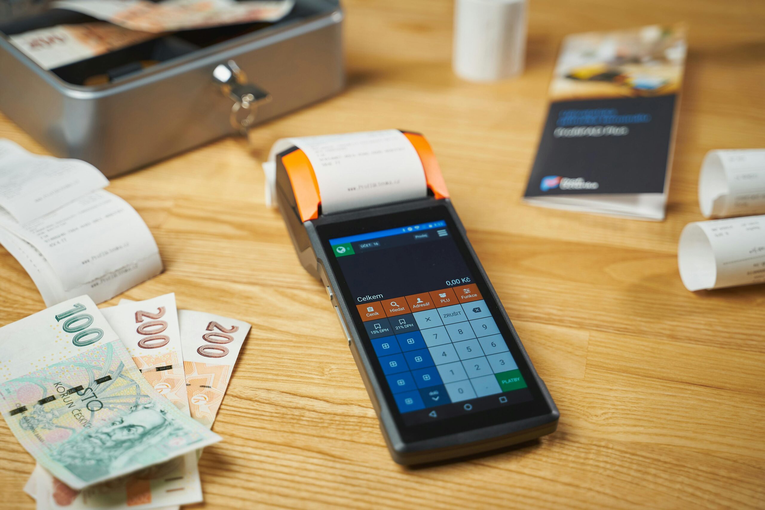 Online merchant dashboard for processing multi-currency payments