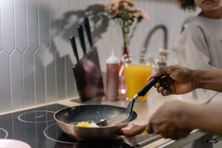 6 habits that are ruining your nonstick pans (and how to fix them)